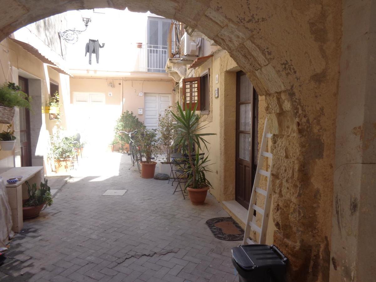 Casa Gaia Ortigia Holiday Home سيراكوزا المظهر الخارجي الصورة