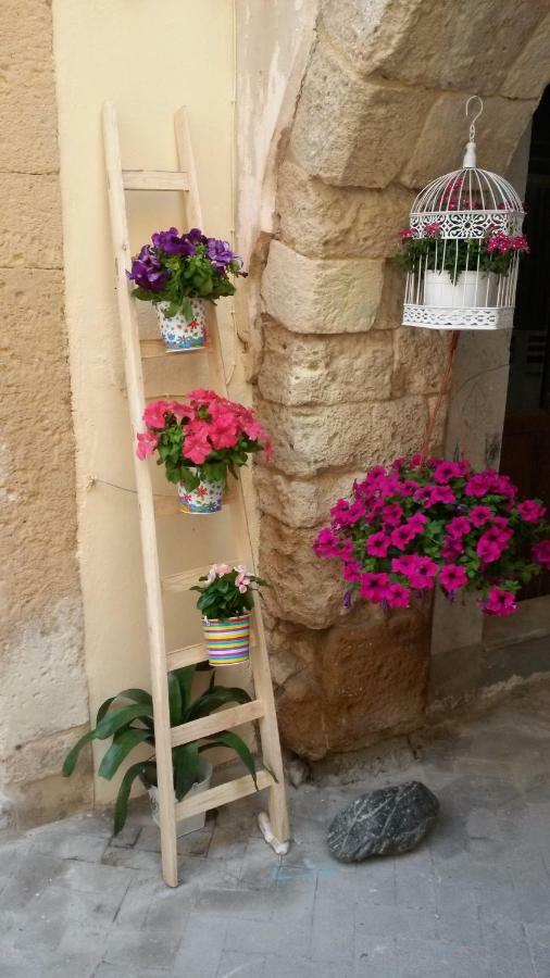 Casa Gaia Ortigia Holiday Home سيراكوزا المظهر الخارجي الصورة